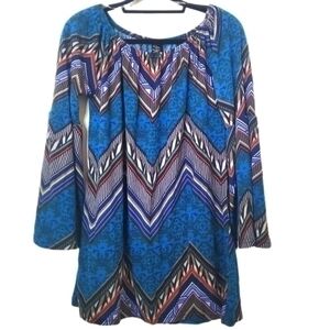 WinWin NWT Women's Blue Chevron Bell Sleeve Tunic Top In Stretch Knit